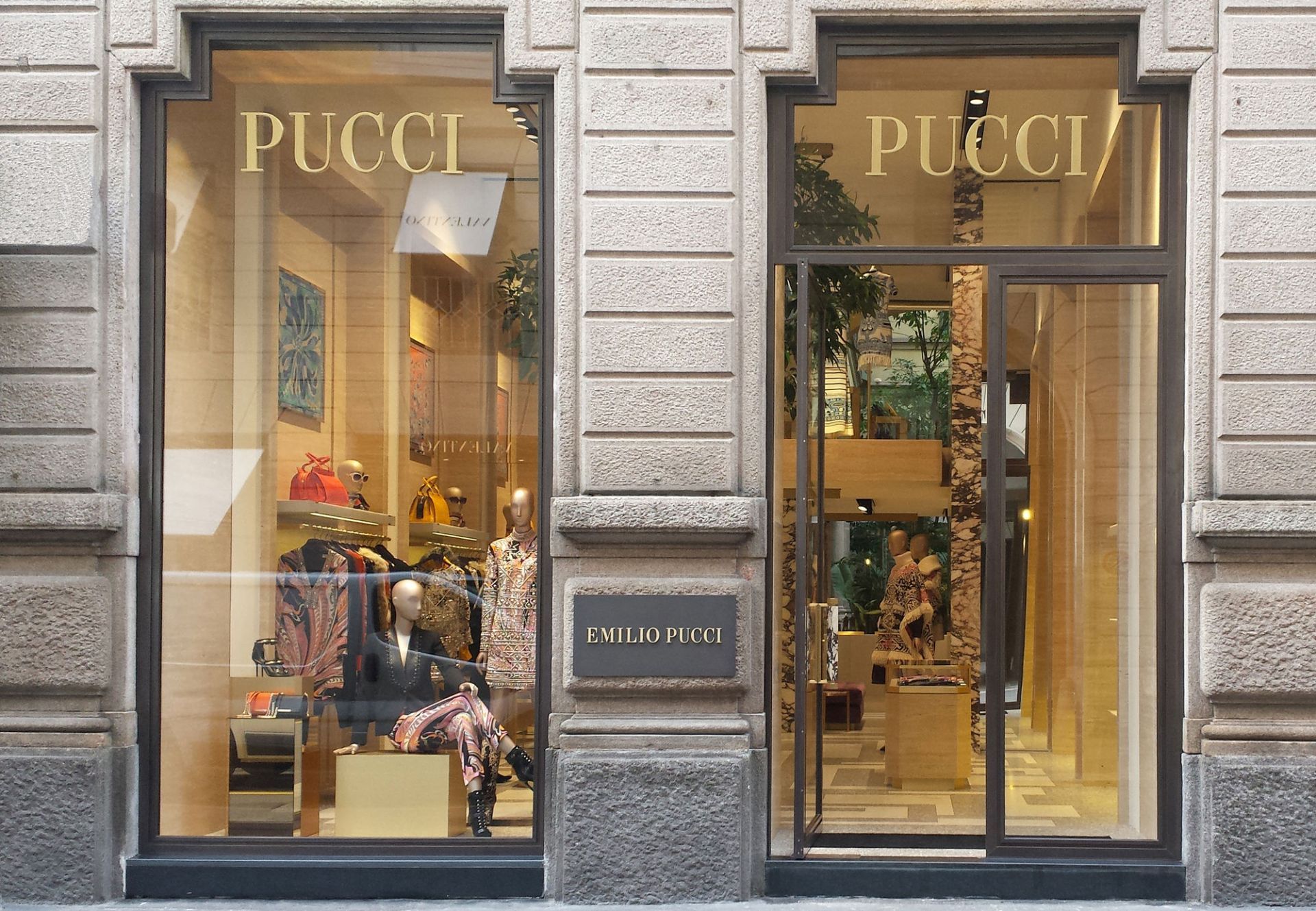 Smartologie: Emilio Pucci Opens New Boutique in Paris
